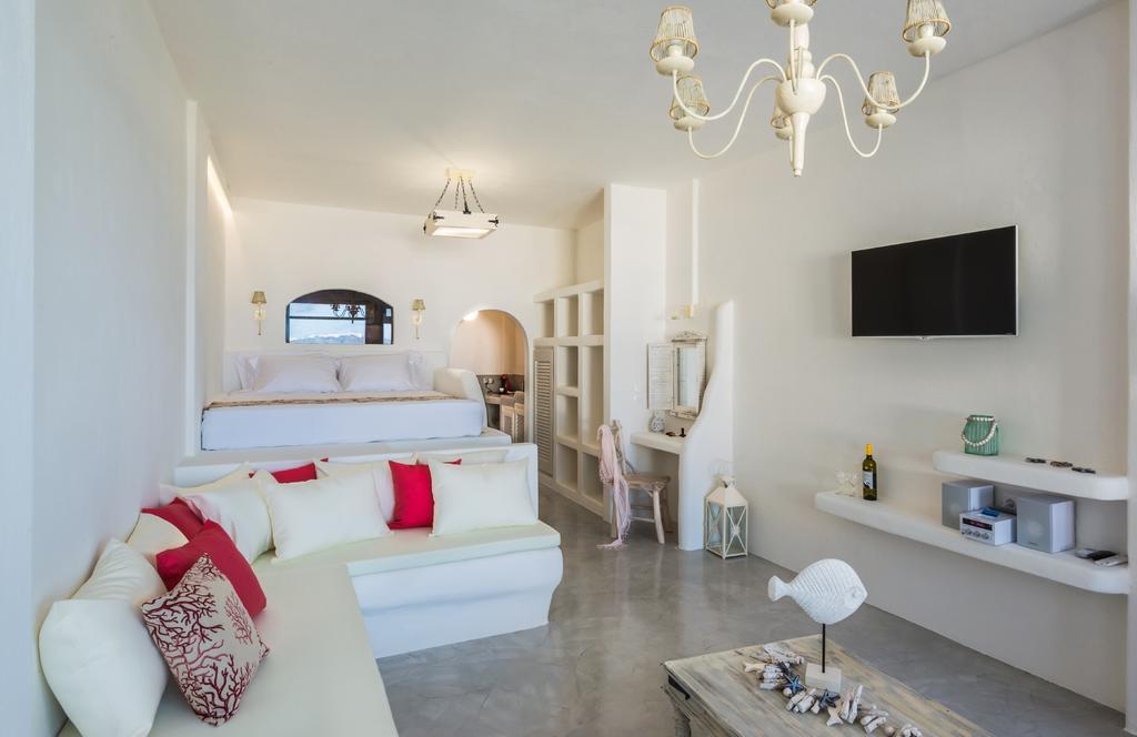 Black Diamond Suites (Adults Only) Akrotiri  Room photo