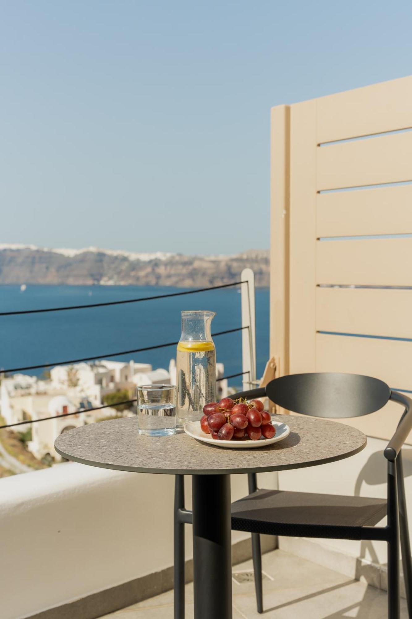 Black Diamond Suites (Adults Only) Akrotiri  Exterior photo