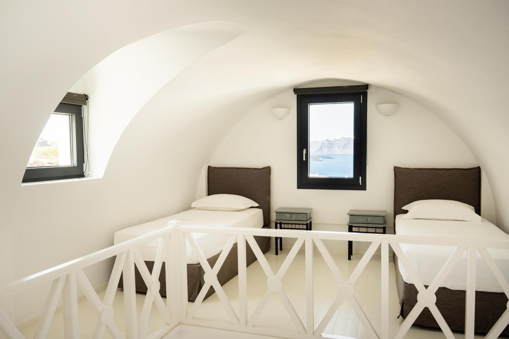 Black Diamond Suites (Adults Only) Akrotiri  Exterior photo